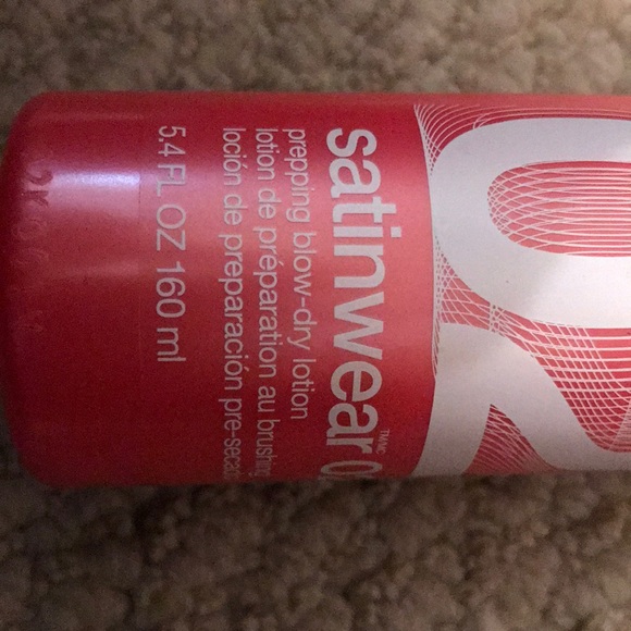 Redken - Picture 3 of 3